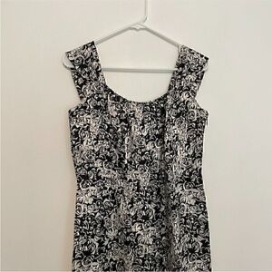 ALFANI Black Off White Satin Sleeveless Dress—Knee / Midi